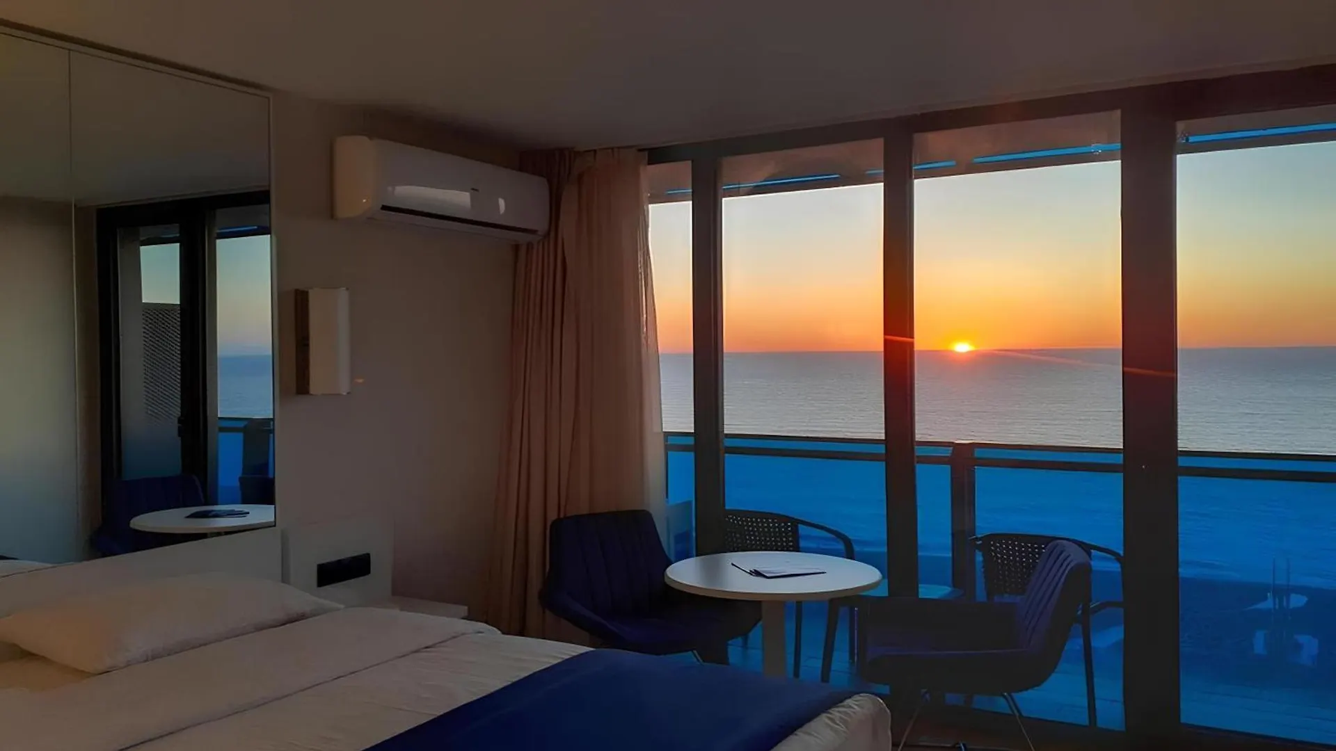 Orbi City Panorama Sea View Батуми Грузия